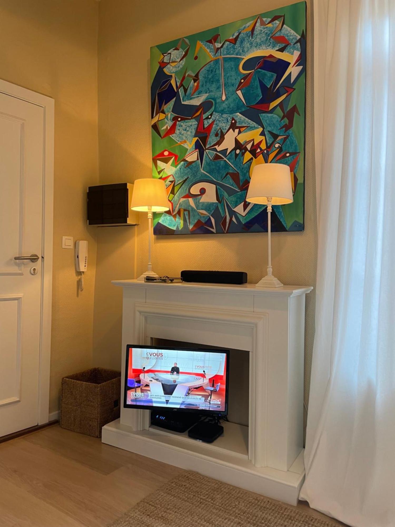 Apartamento Le 25, Duplex Elegant Au Coeur Du Pietonnier Historique Namur Exterior foto